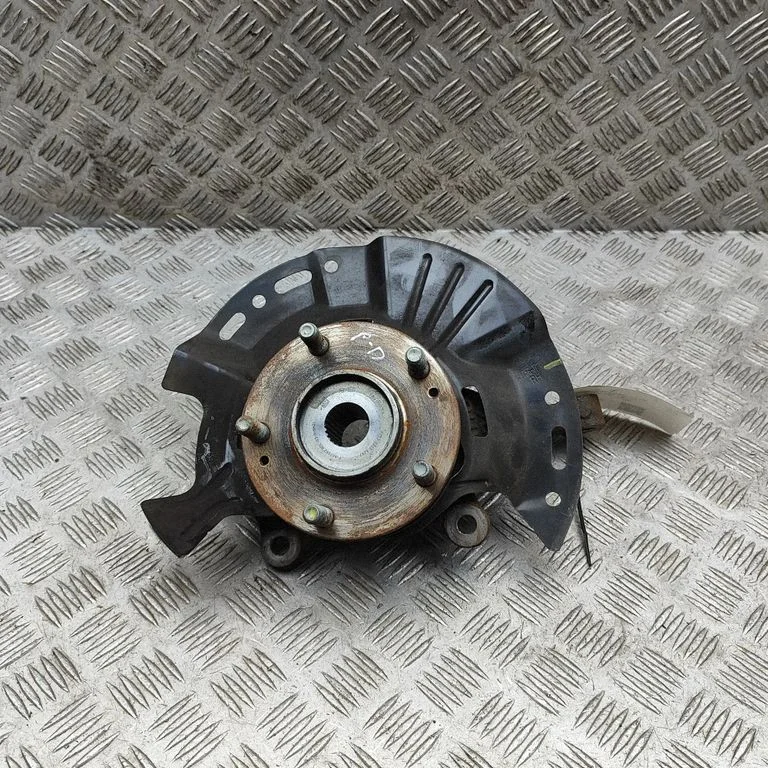 Priekšējā rumba 51716J7AA0