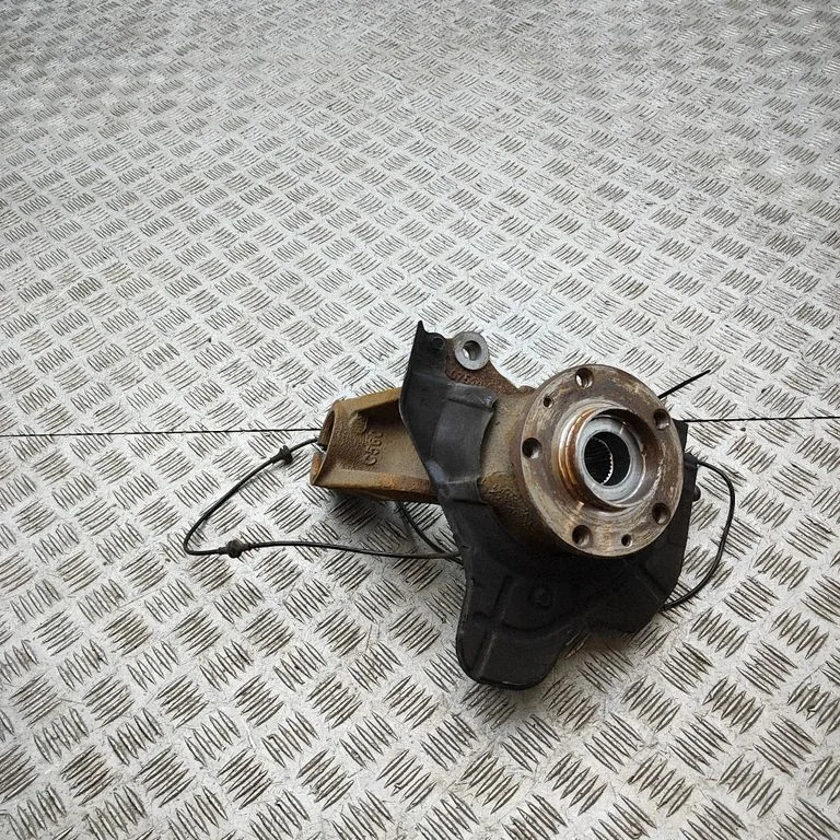 Priekšējā rumba 1690531580