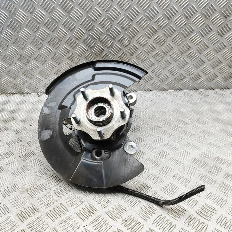 Front wheel hub 400145MP0A