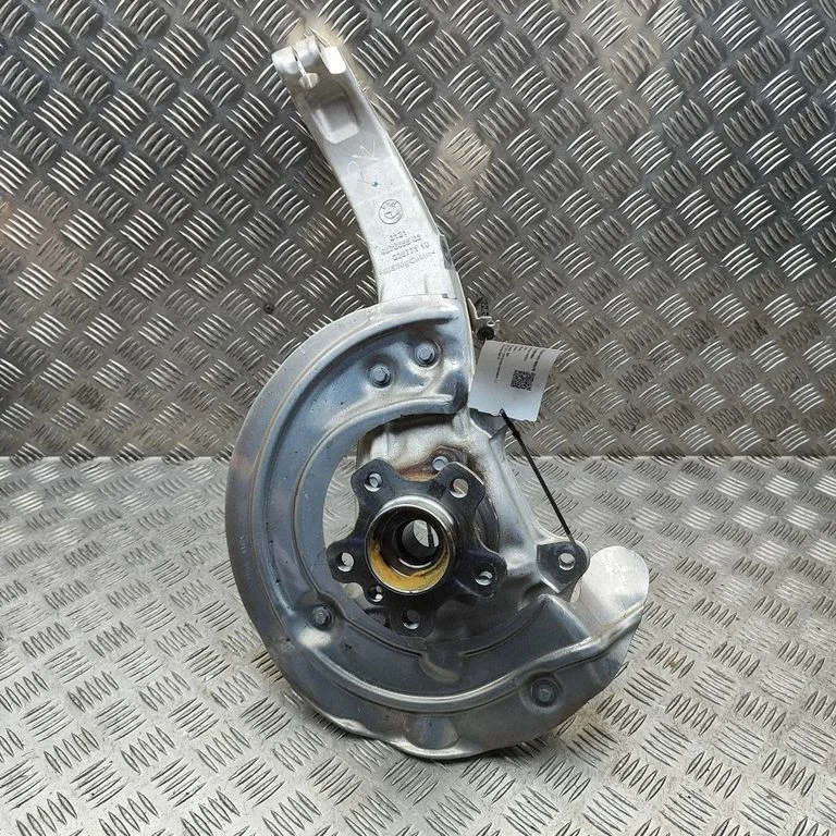 Priekšējā rumba 6890070