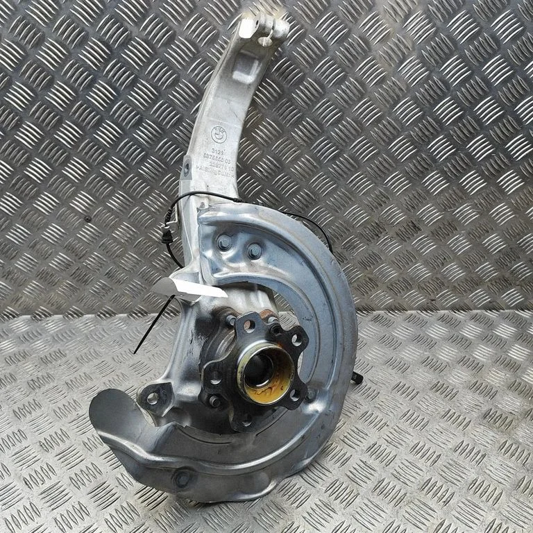 Priekšējā rumba 6890070