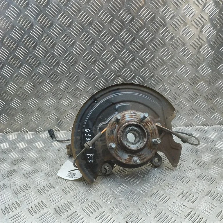 Priekšējā rumba 400151KK0A
