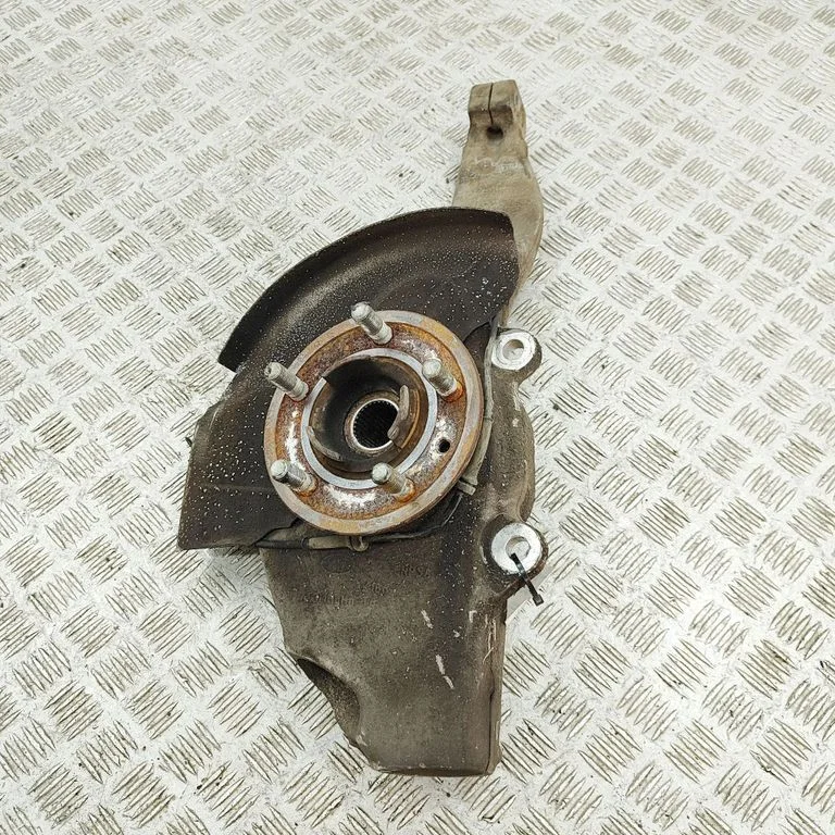 Front wheel hub HPLA3K207BA