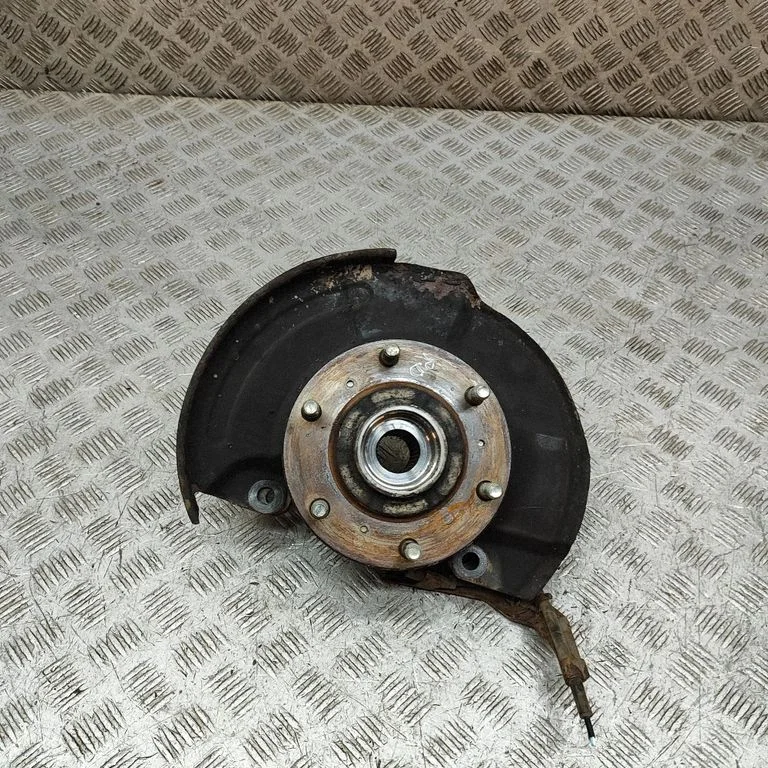 Priekšējā rumba MR992378