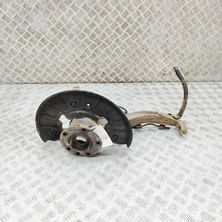 Priekšējā rumba 7P6407246A