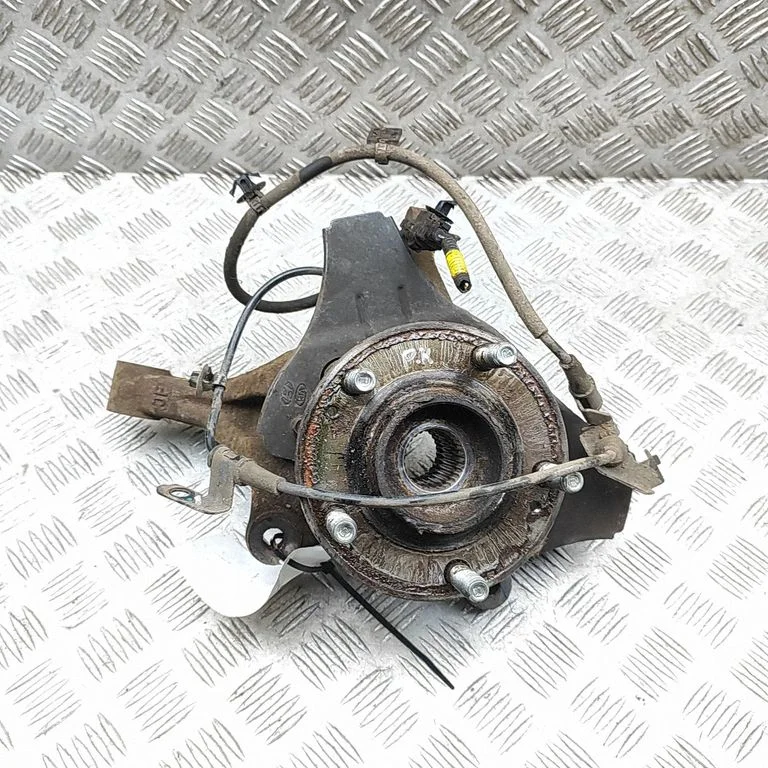 Front wheel hub – KIA Optima (2015-2020)