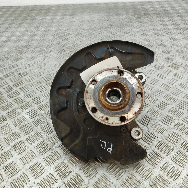 Front wheel hub 5Q0407258C