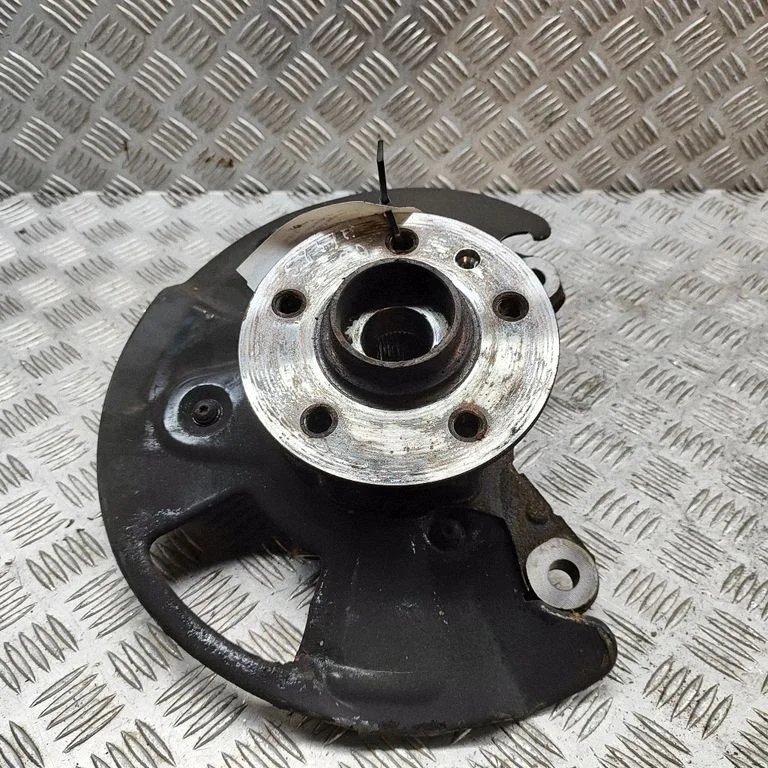 Priekšējā rumba 2N0407258B