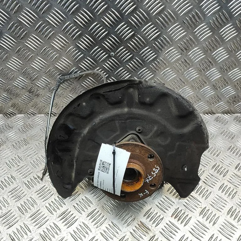 Front wheel hub 5Q0407257A