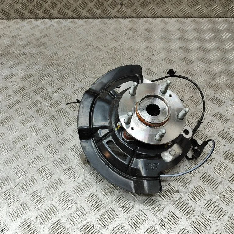 Front wheel hub 51711AO000