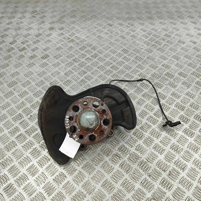 Priekšējā rumba A2043320101