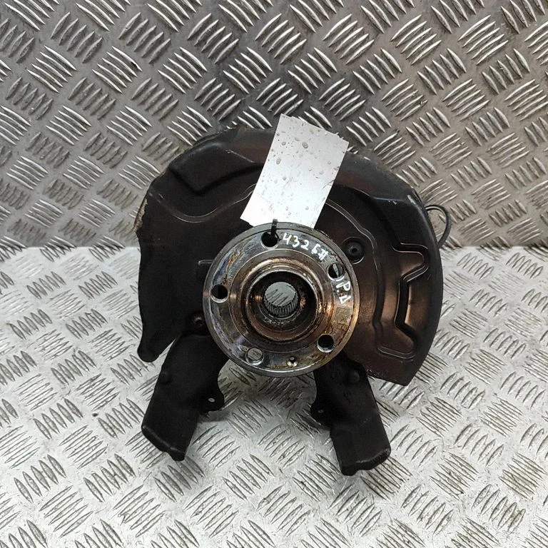 Priekšējā rumba 2Q0400054CE
