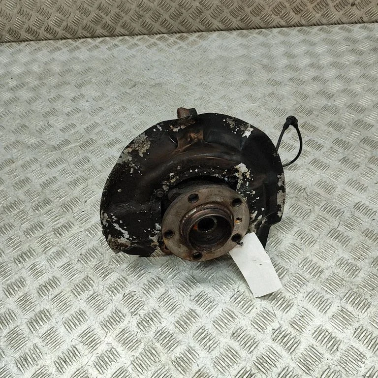 Priekšējā rumba 9808400
