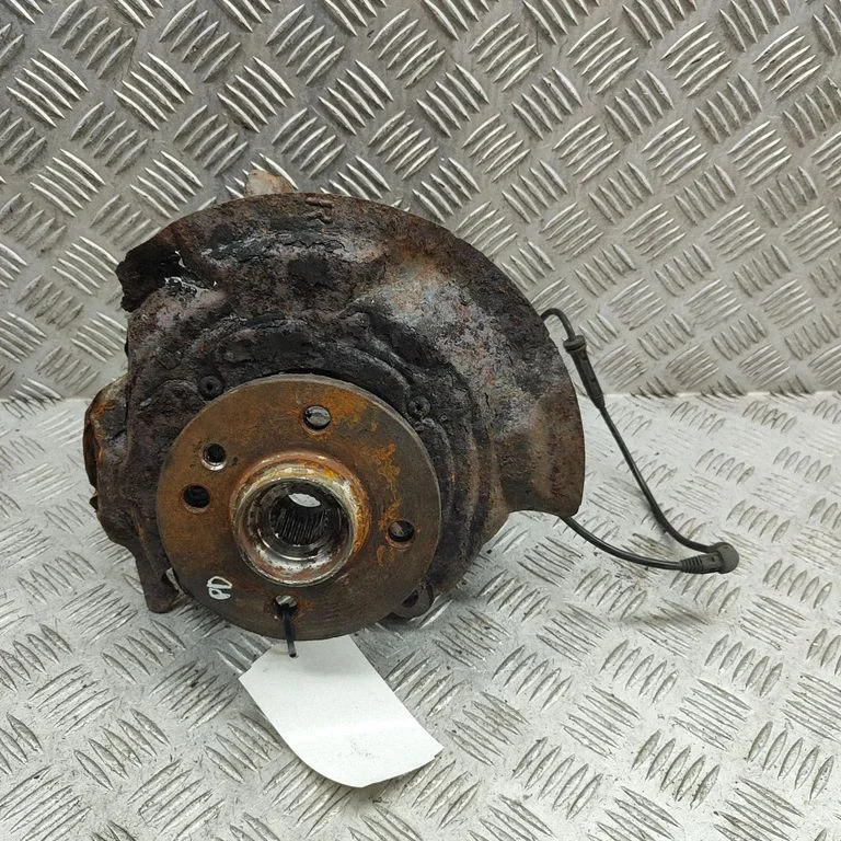 Priekšējā rumba 6779796