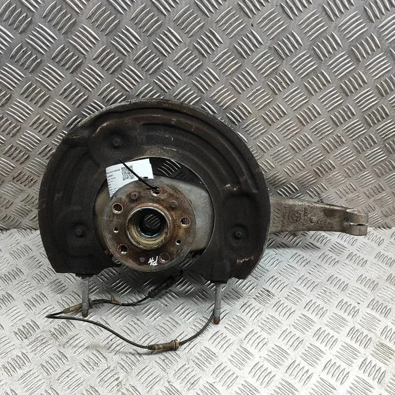 Priekšējā rumba 7857011