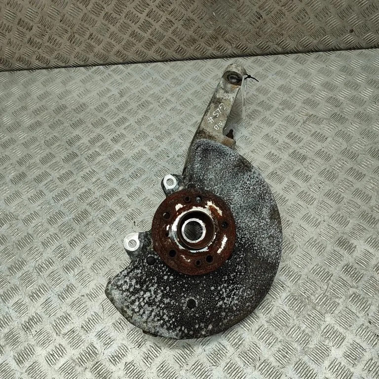 Front wheel hub – Mercedes-Benz GLS-Class X166 (2015-2019)