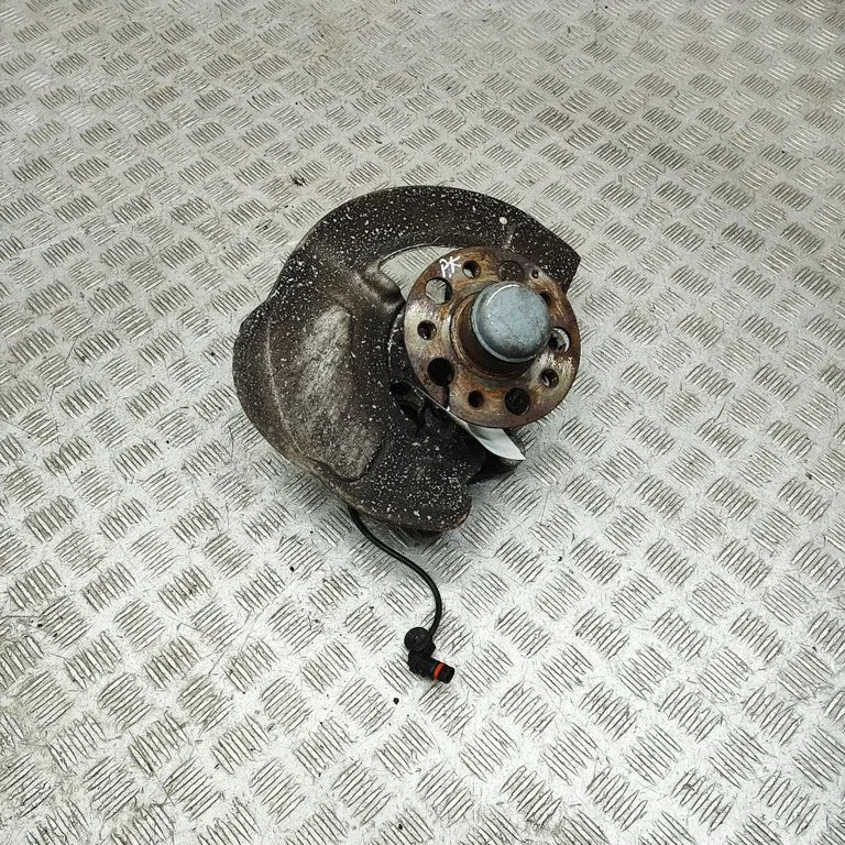 Front wheel hub A2183300125