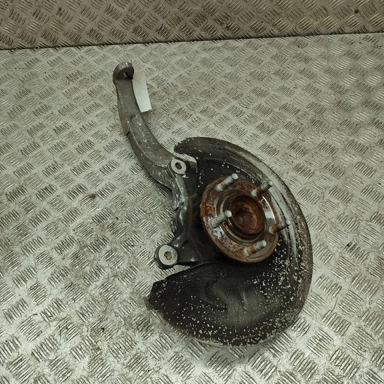 Priekšējā rumba 5W932K004B
