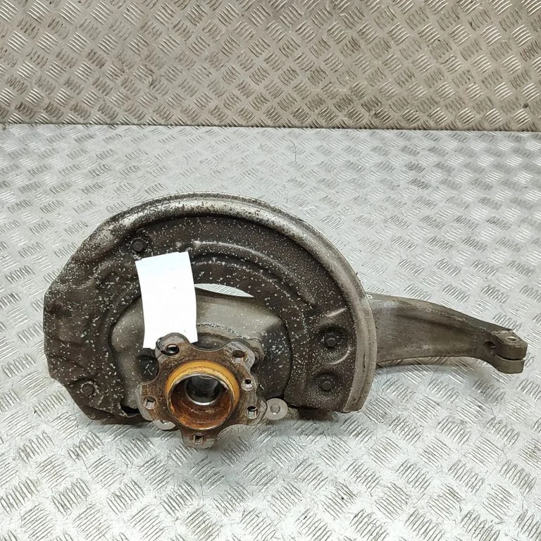 Piasta przednia – BMW Seria 5 G30 G31 G38 (2016-)