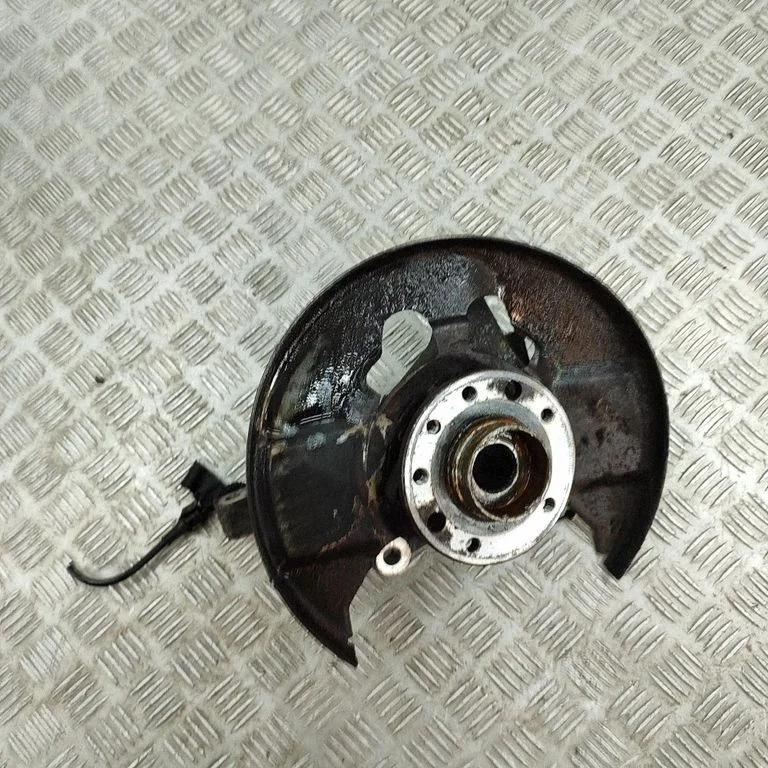 Priekšējā rumba 12786671