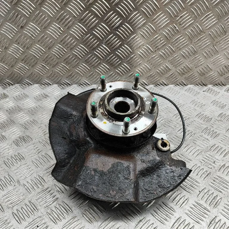 Priekšējā rumba 625102P600