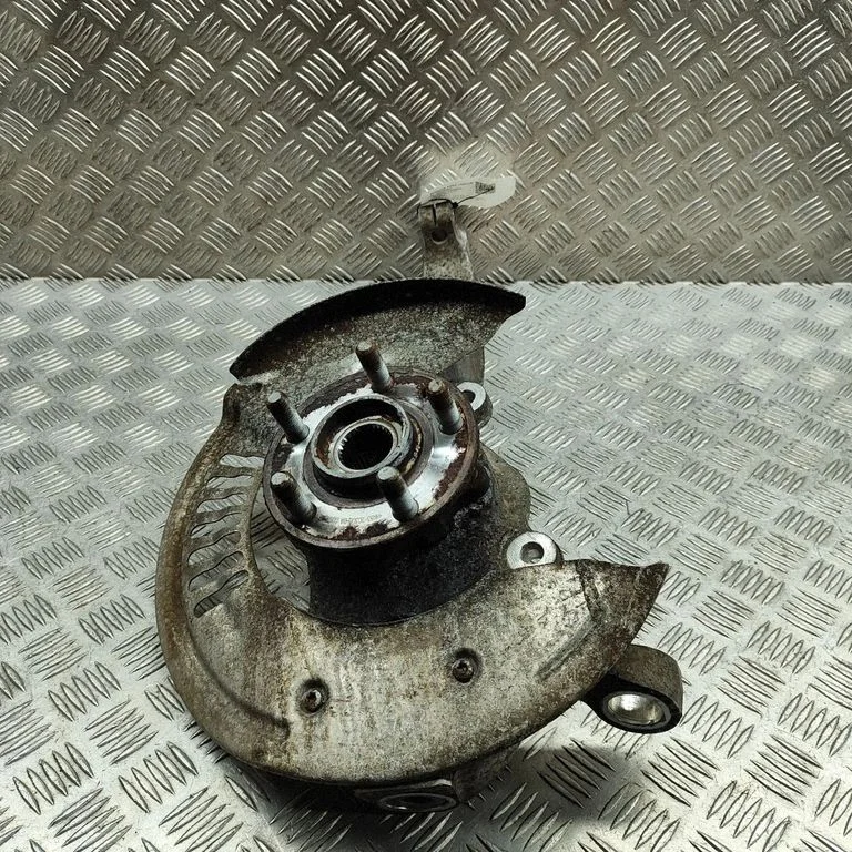 Priekšējā rumba J9D33K186BB