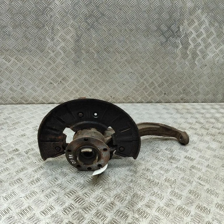 Priekšējā rumba 7P6407246A
