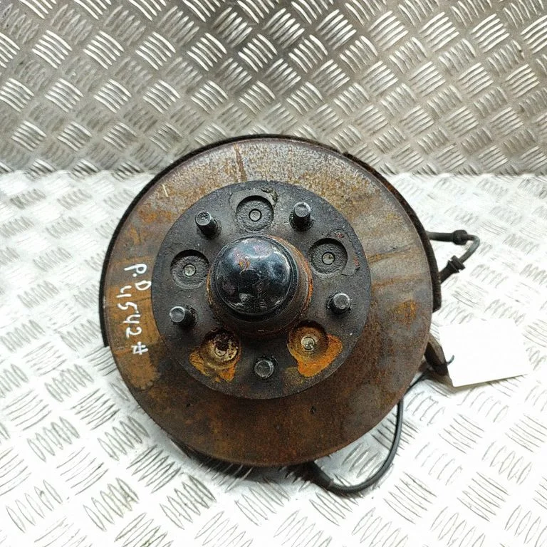 Front wheel hub 2880250