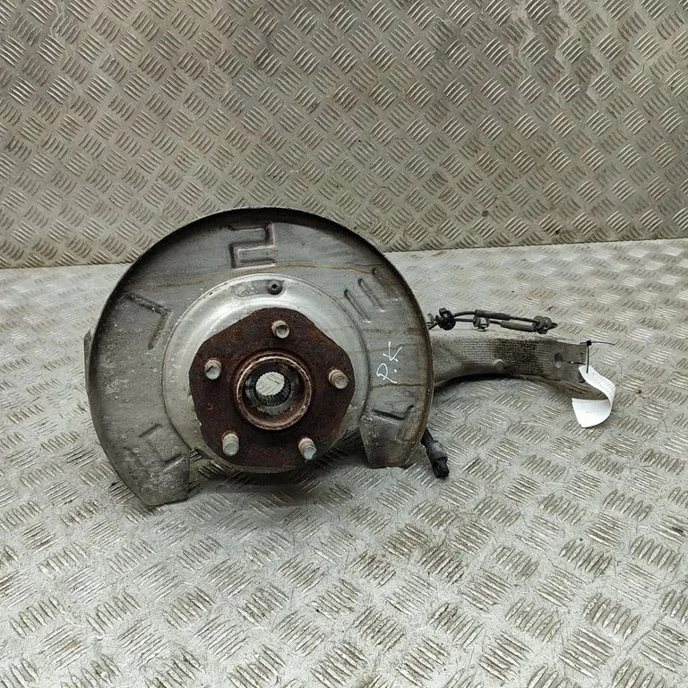Priekšējā rumba 104412100E