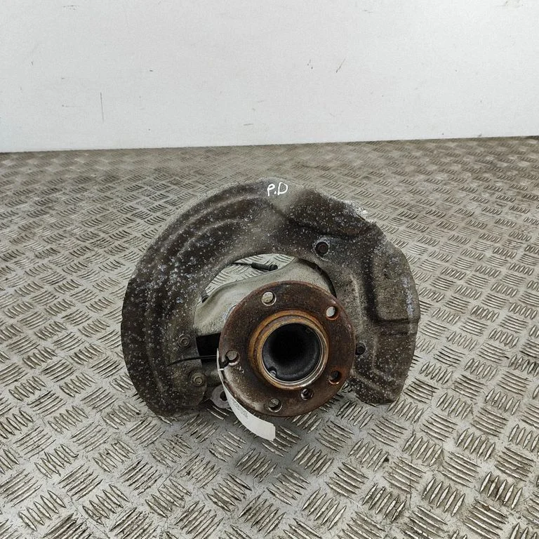 Priekšējā rumba 6792286