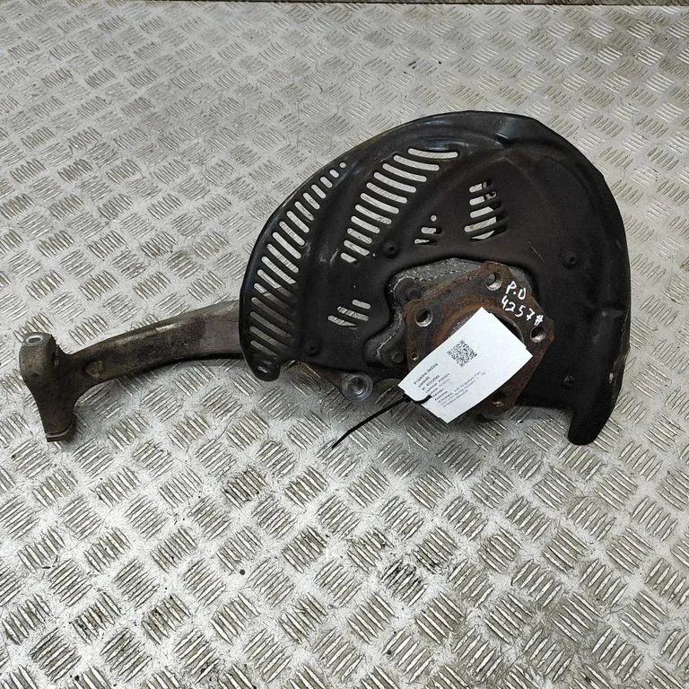 Priekšējā rumba 8W0407560