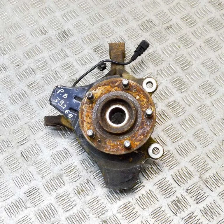 Priekšējā rumba 51716C1000