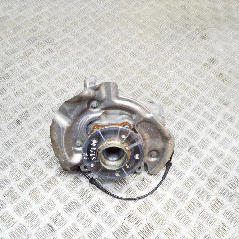 Front wheel hub – BMW i3 (2013-)