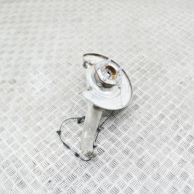 Priekšējā rumba 104412100E