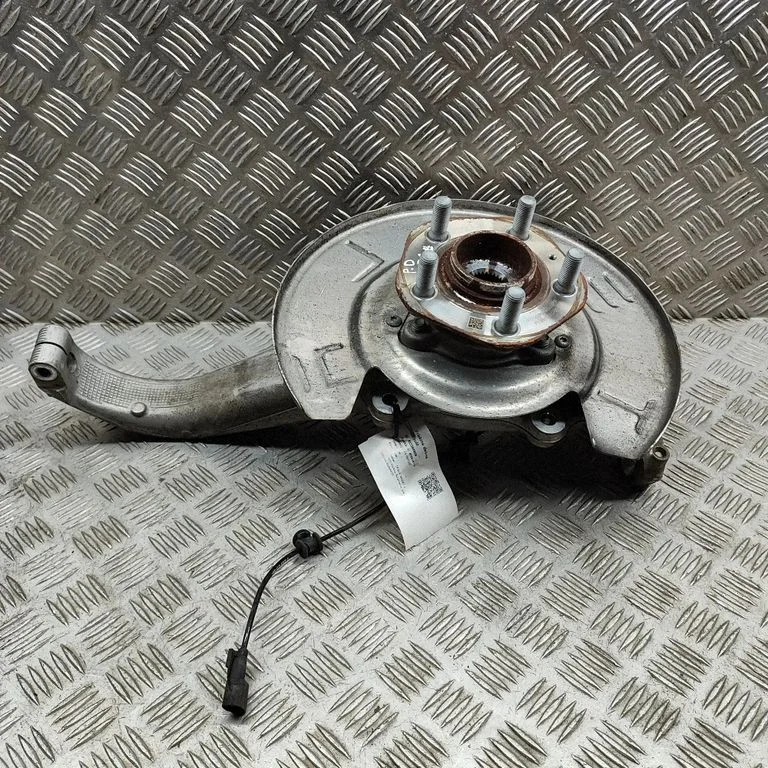 Priekšējā rumba 104412100E