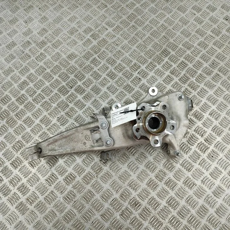 Piasta przednia – BMW Seria 5 G30 G31 G38 (2016-)