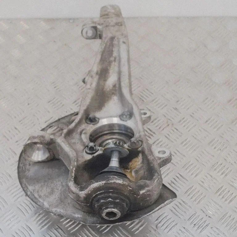 Front wheel hub A29242142016610