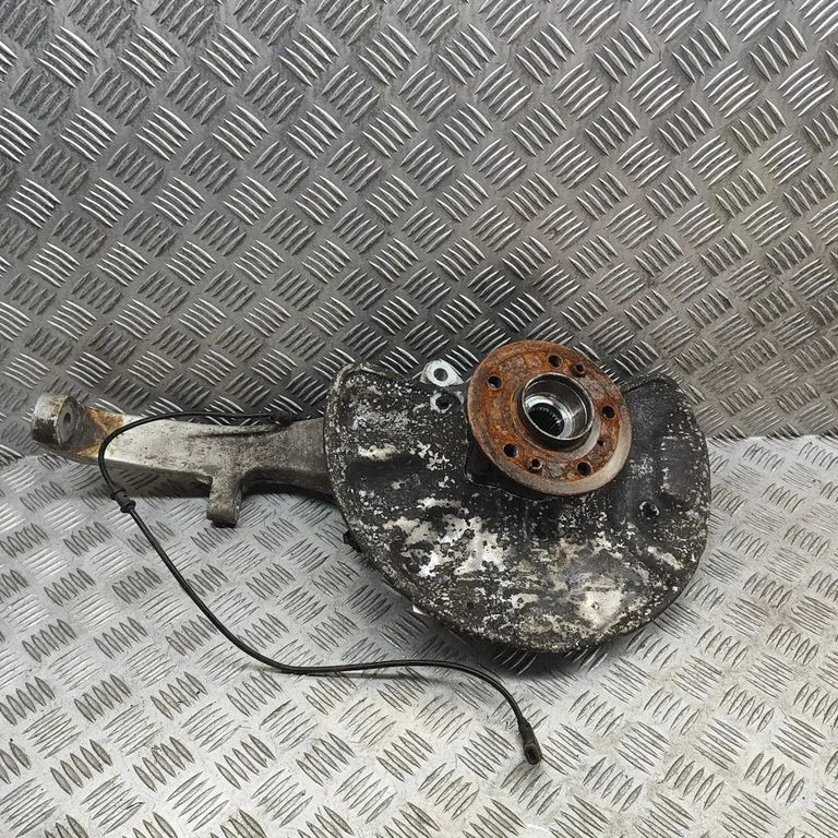 Front wheel hub A1664210220