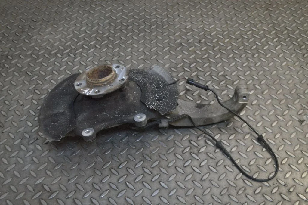 Front wheel hub – BMW 6 Series F12 F13 (2010-2018)