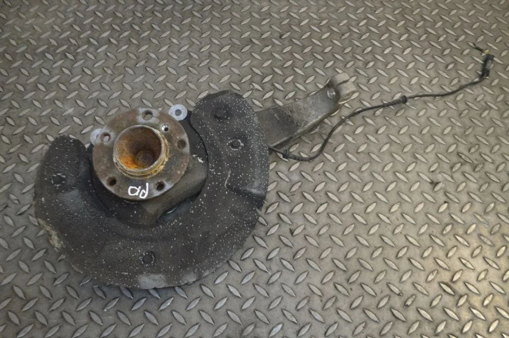 Front wheel hub – BMW 6 Series F12 F13 (2010-2018)