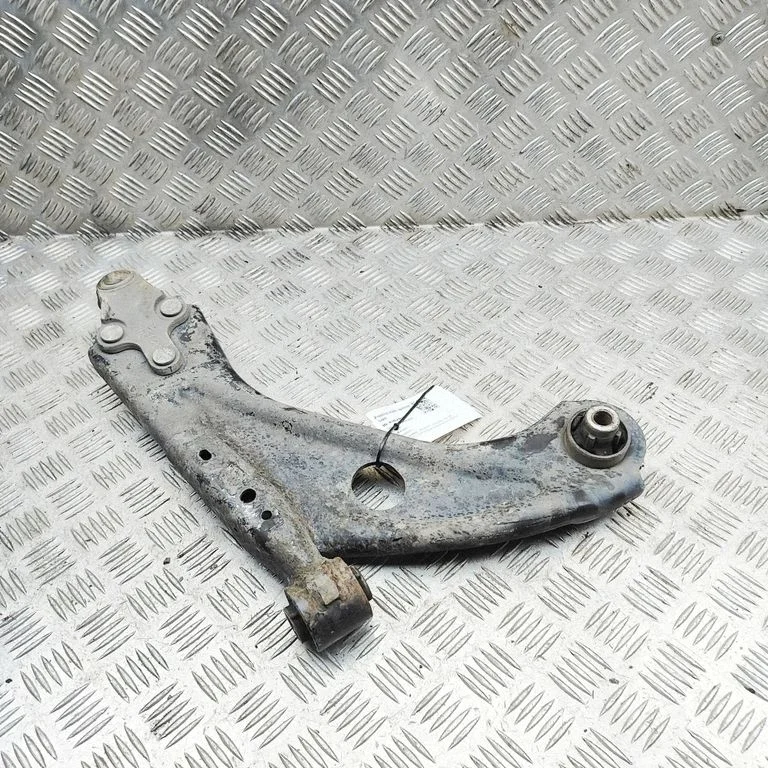 Priekšējā apakšējā svira/svārsts 9816865580