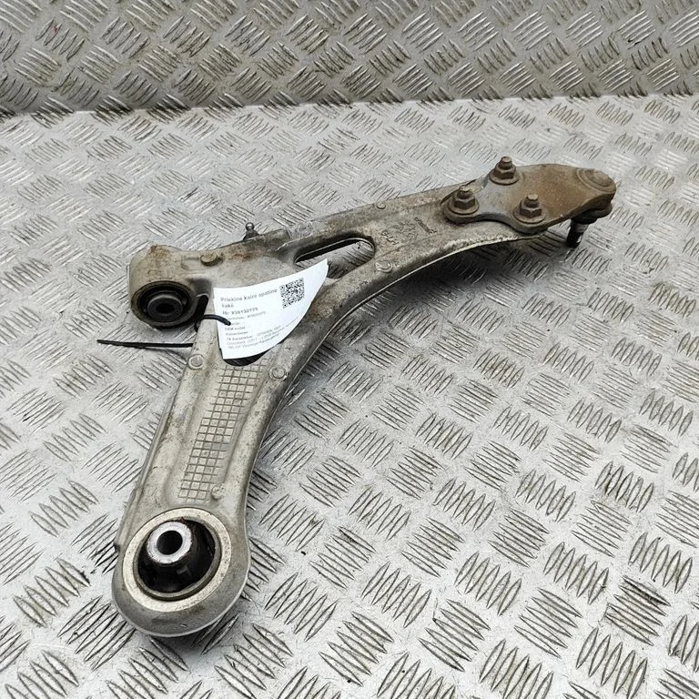 Priekšējā apakšējā svira/svārsts 9815014680