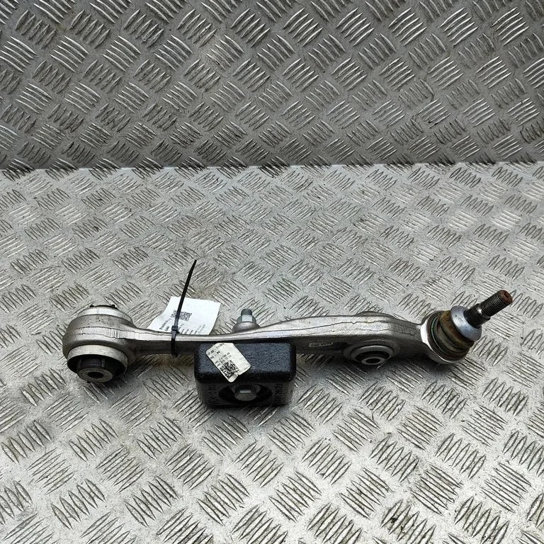 Priekšējā apakšējā svira/svārsts – BMW X5M G05 F95 (2019-)