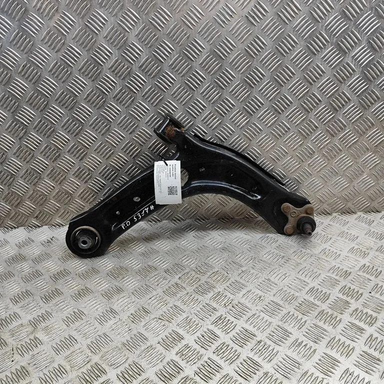 Priekšējā apakšējā svira/svārsts 3Q0407152J