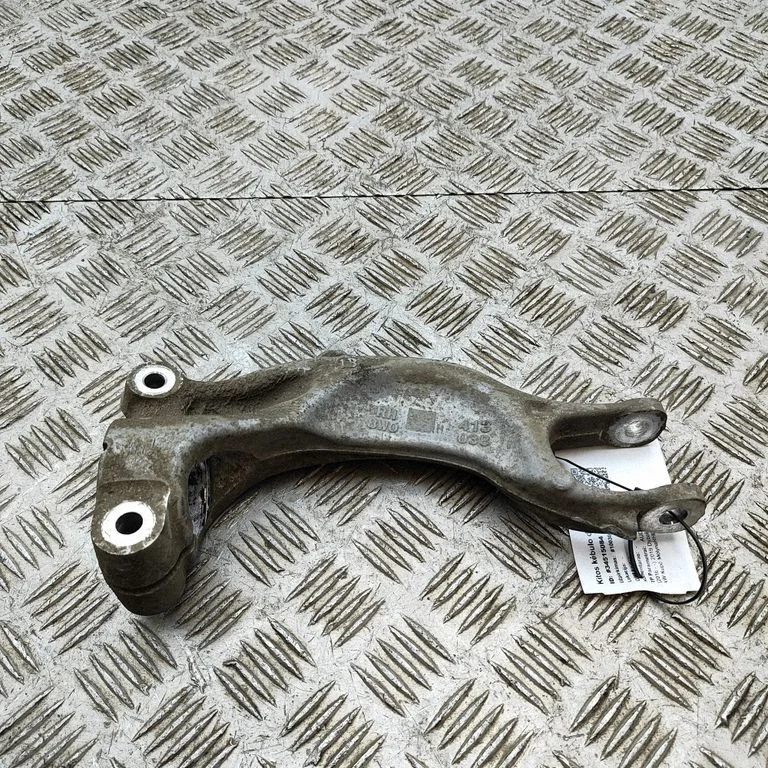 Front lower control arm/wishbone 8W0413038