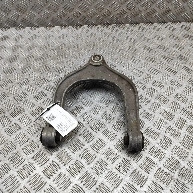 Front lower control arm/wishbone 6883115