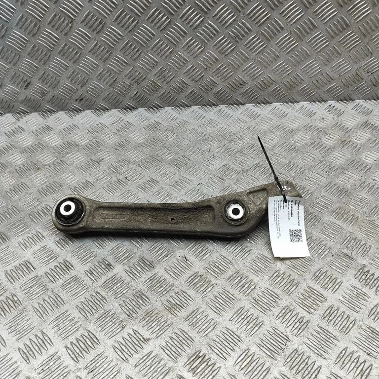 Front lower control arm/wishbone 8W0407156A