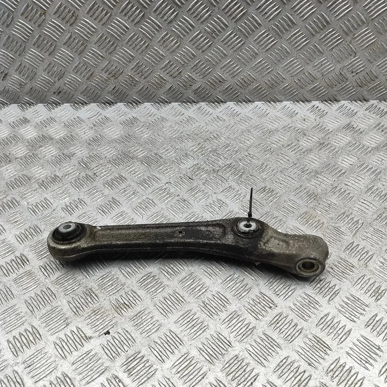 Front lower control arm/wishbone 8W0407155A