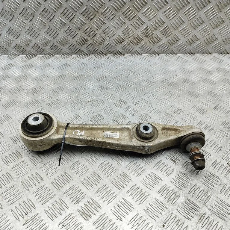 Front lower control arm/wishbone 102735100C