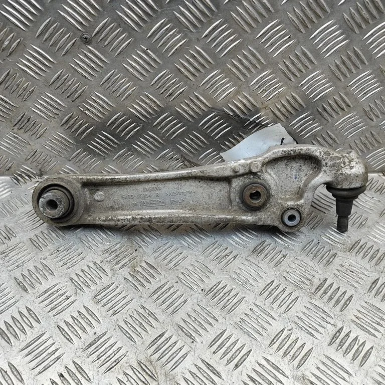 Front lower control arm/wishbone – Jaguar XE (2015-)